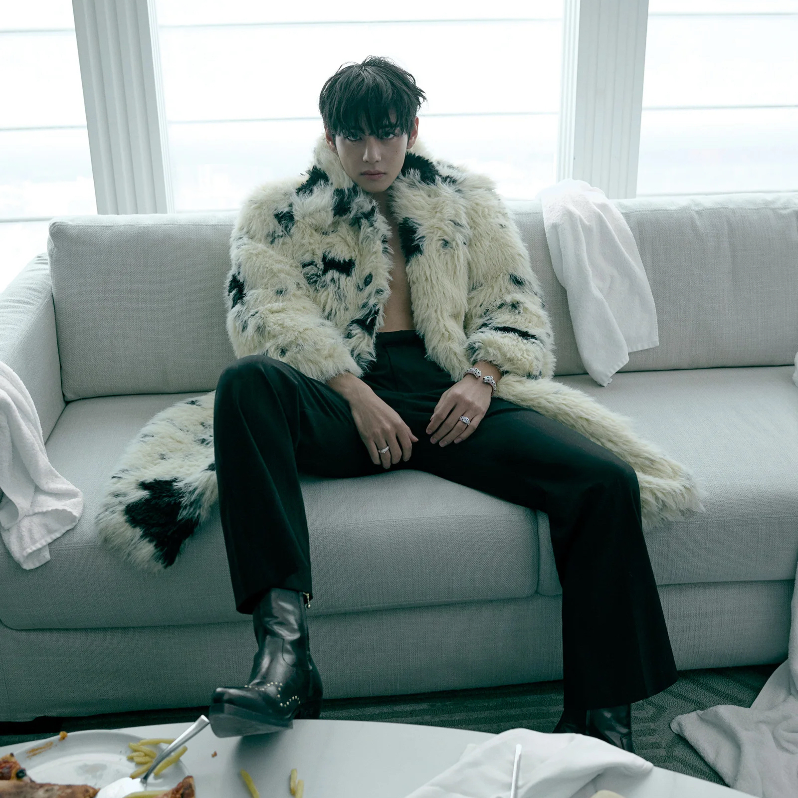 Latest photo of Kim Taehyung (V)