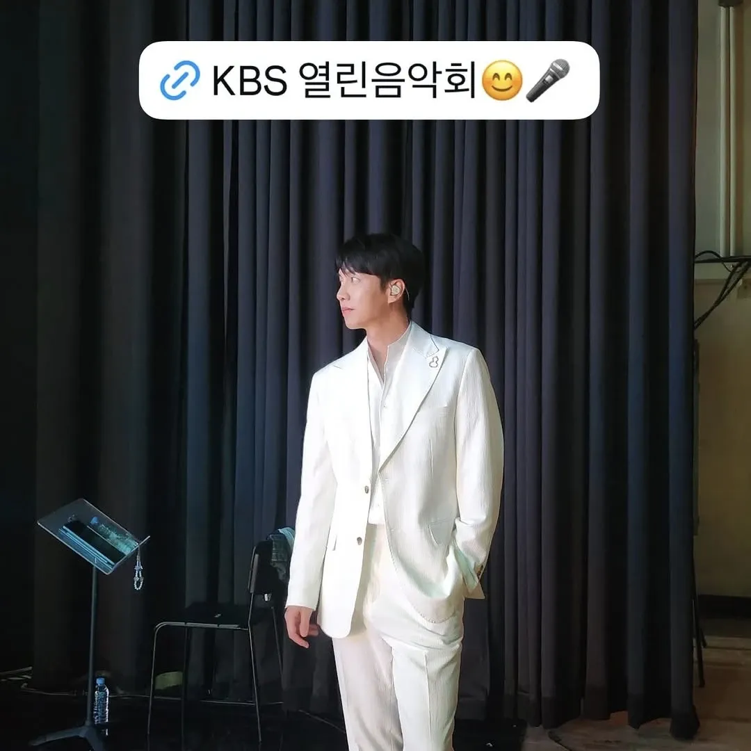 Recent activity shot of Lee Seunggi