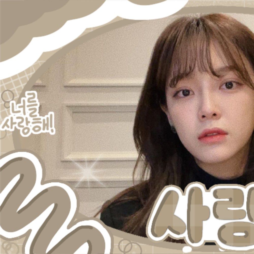 Behind-the-scenes cut of Kim Sejeong