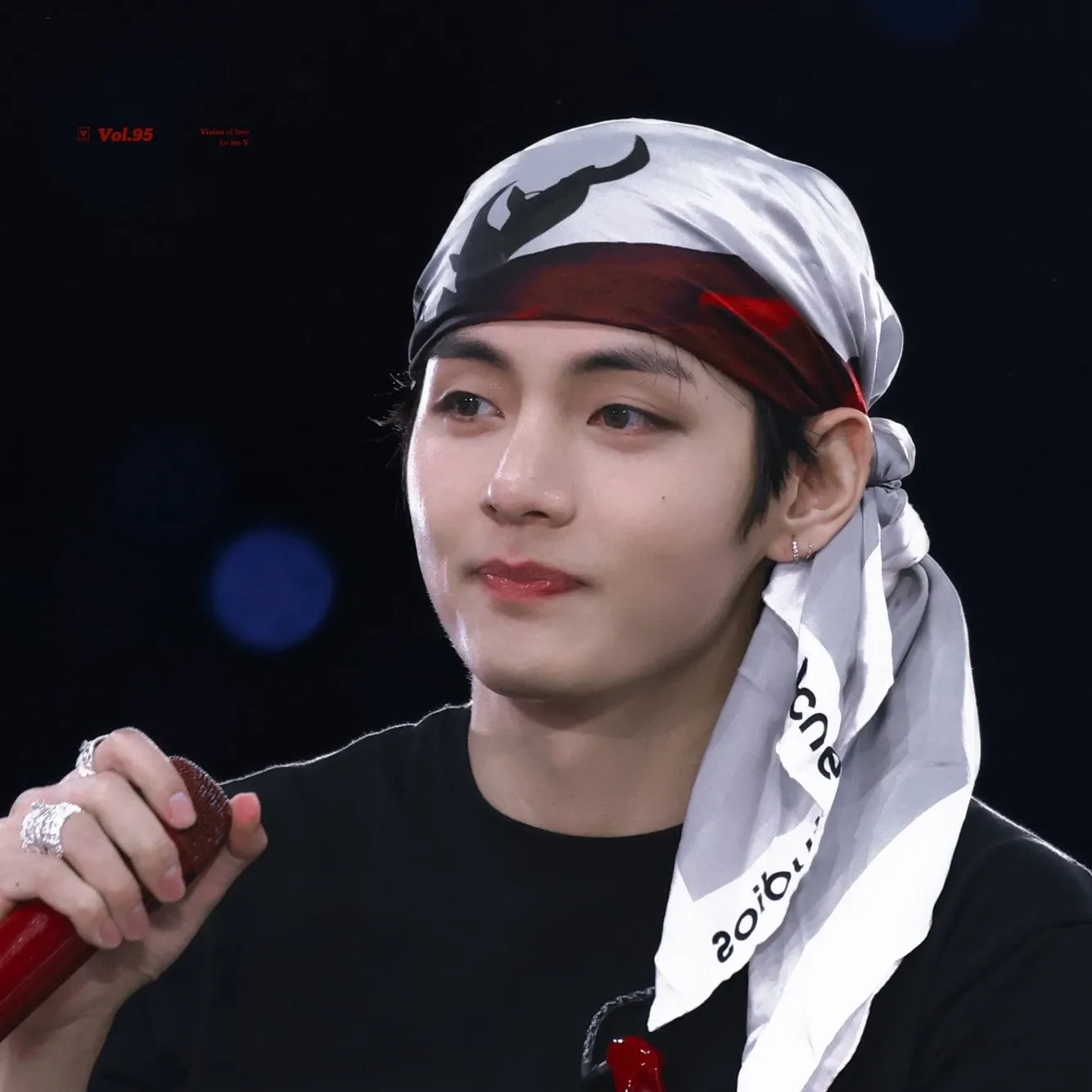 Recent activity shot of Kim Taehyung (V)