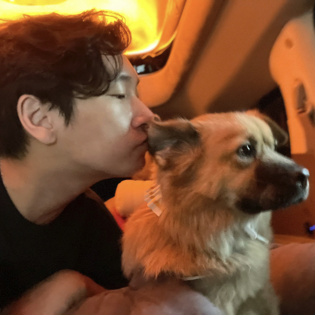 A moment captured by a fan of Cho Seungwoo 