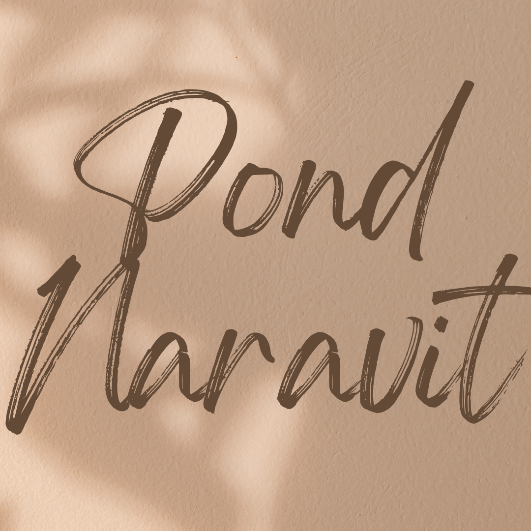 A moment captured by a fan of Pond Naravit Lertratkosum