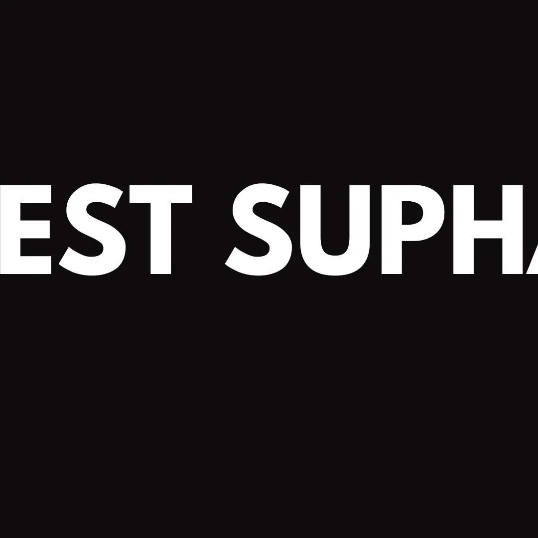 Latest photo of Est Supha Sangaworawong