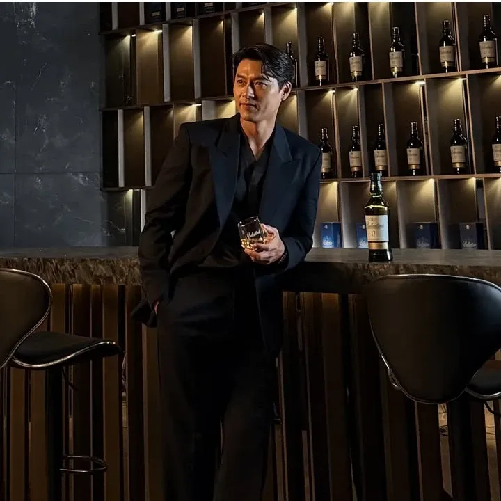 Foto terbaru dari Hyun Bin