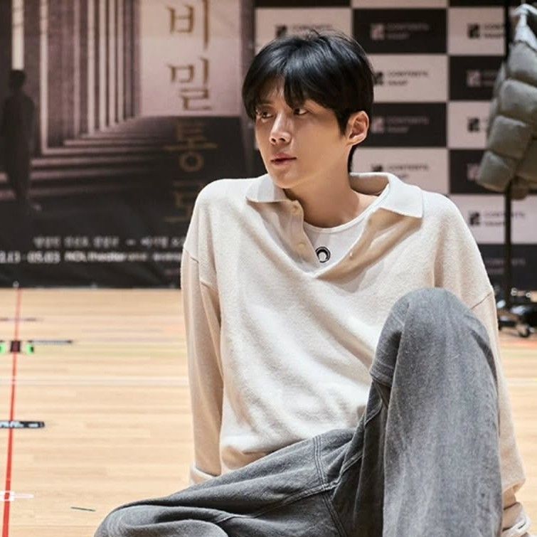 Foto terbaru dari Kim Seonho