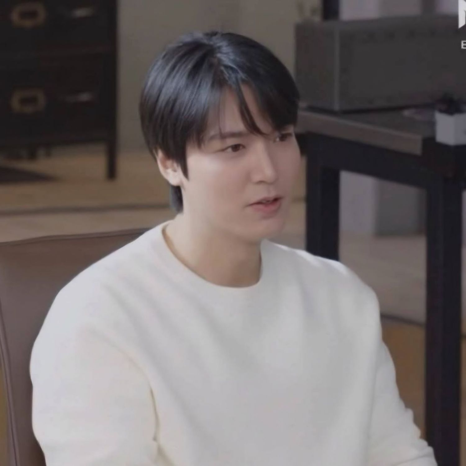 Behind-the-scenes cut of Lee Minho