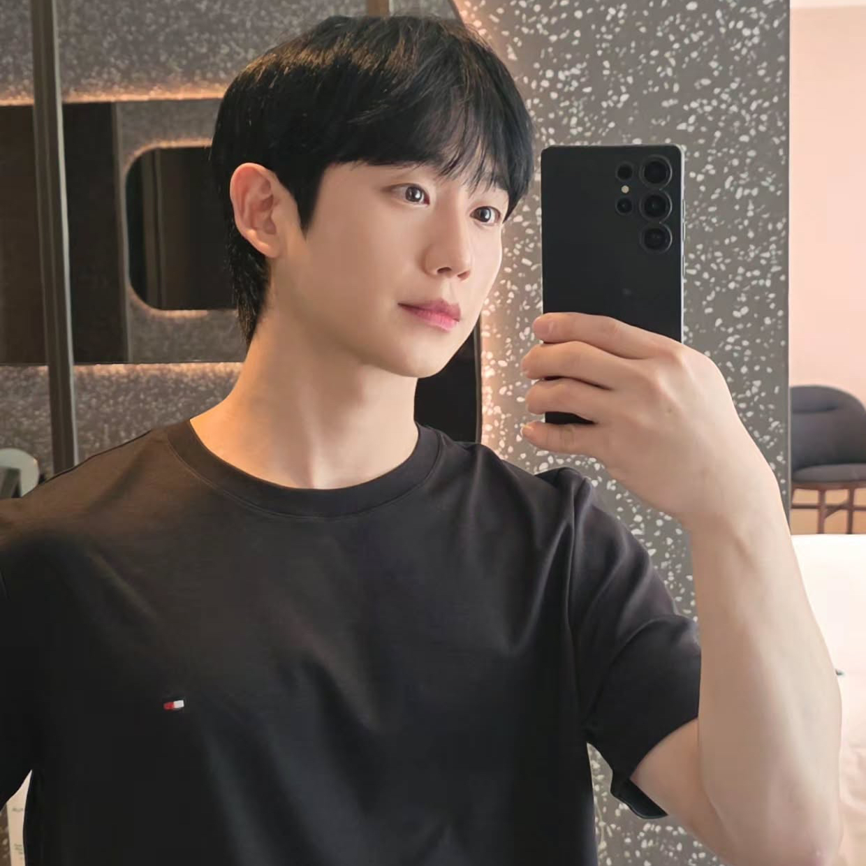 Latest photo of Jung Haein