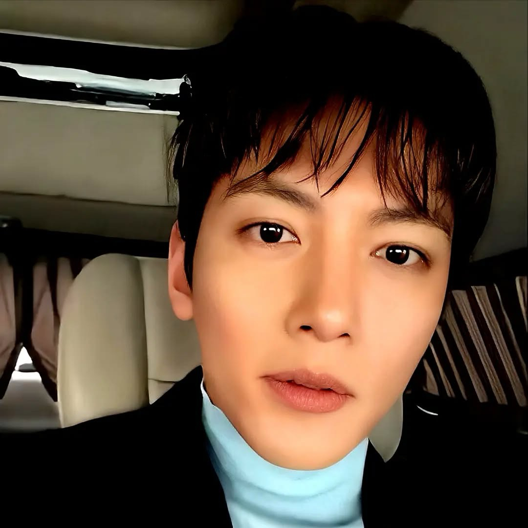 Latest photo of Ji Changwook