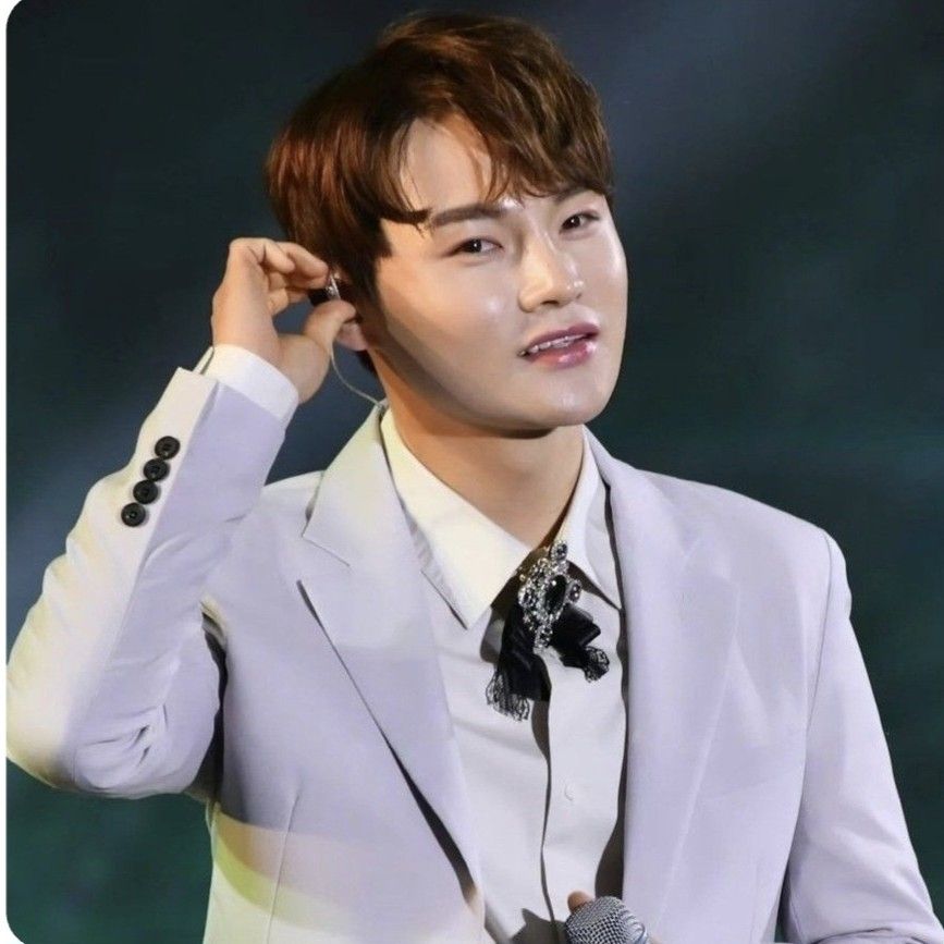 박서진의 최신 사진