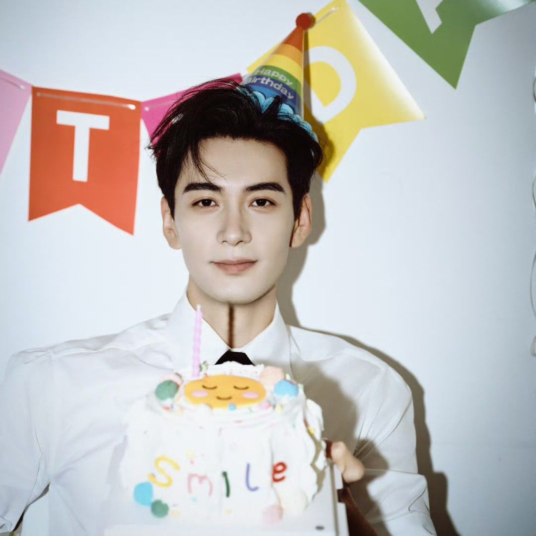 Recent activity shot of Chen Xingxu