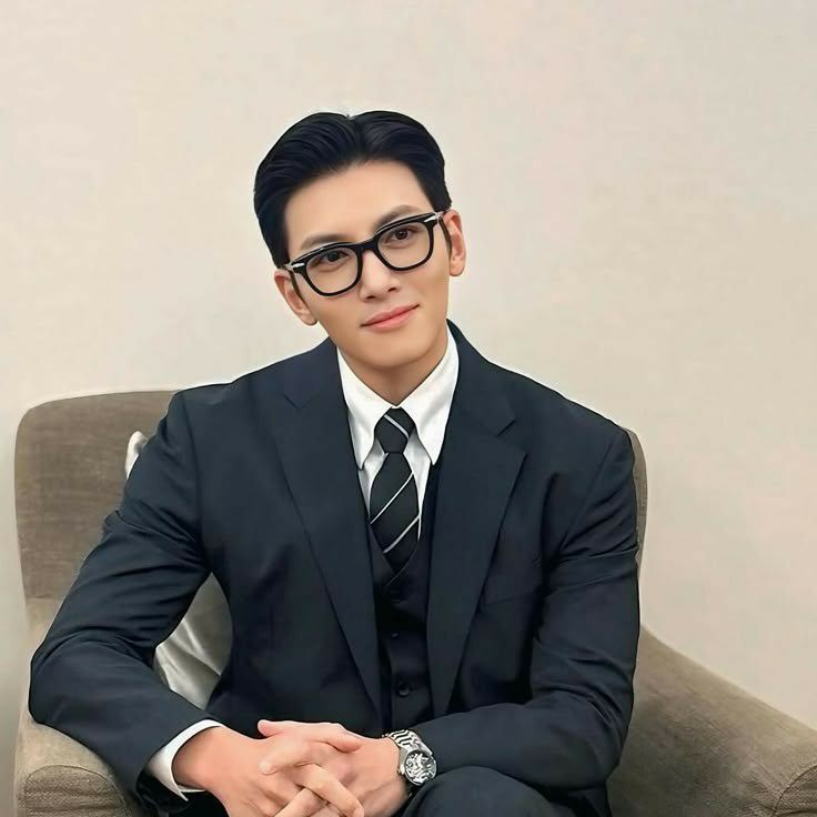 チ・チャンウクのビハインドカット