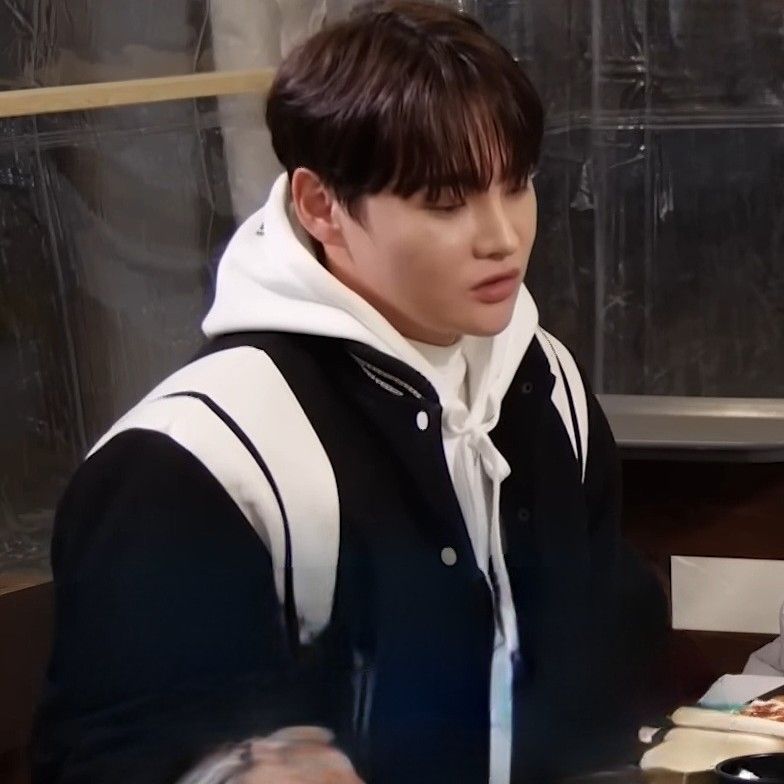 パク・ソジンの最近の活動ショット