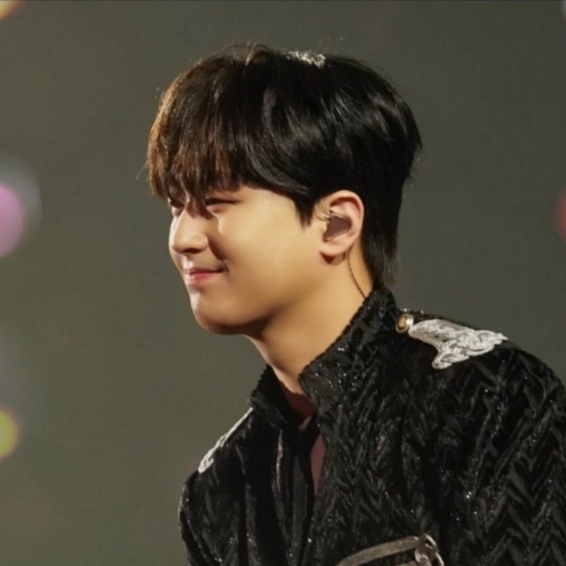 Foto kegiatan terbaru dari Lee Chanwon