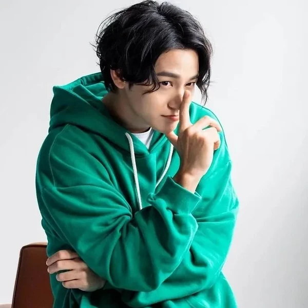 Representative photo of Kim Bum showing their charm