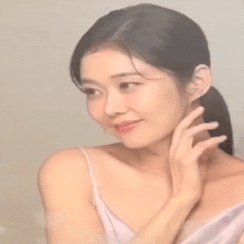 Latest photo of Jang Nara