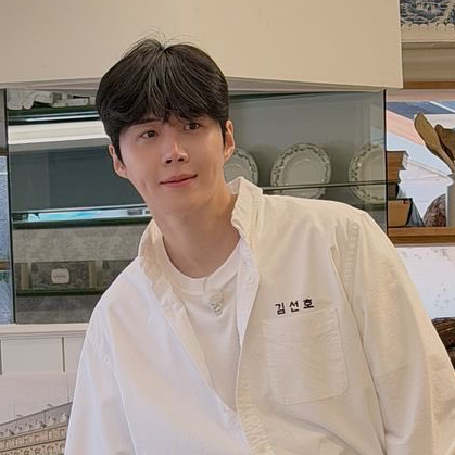 김선호 최근 활동샷