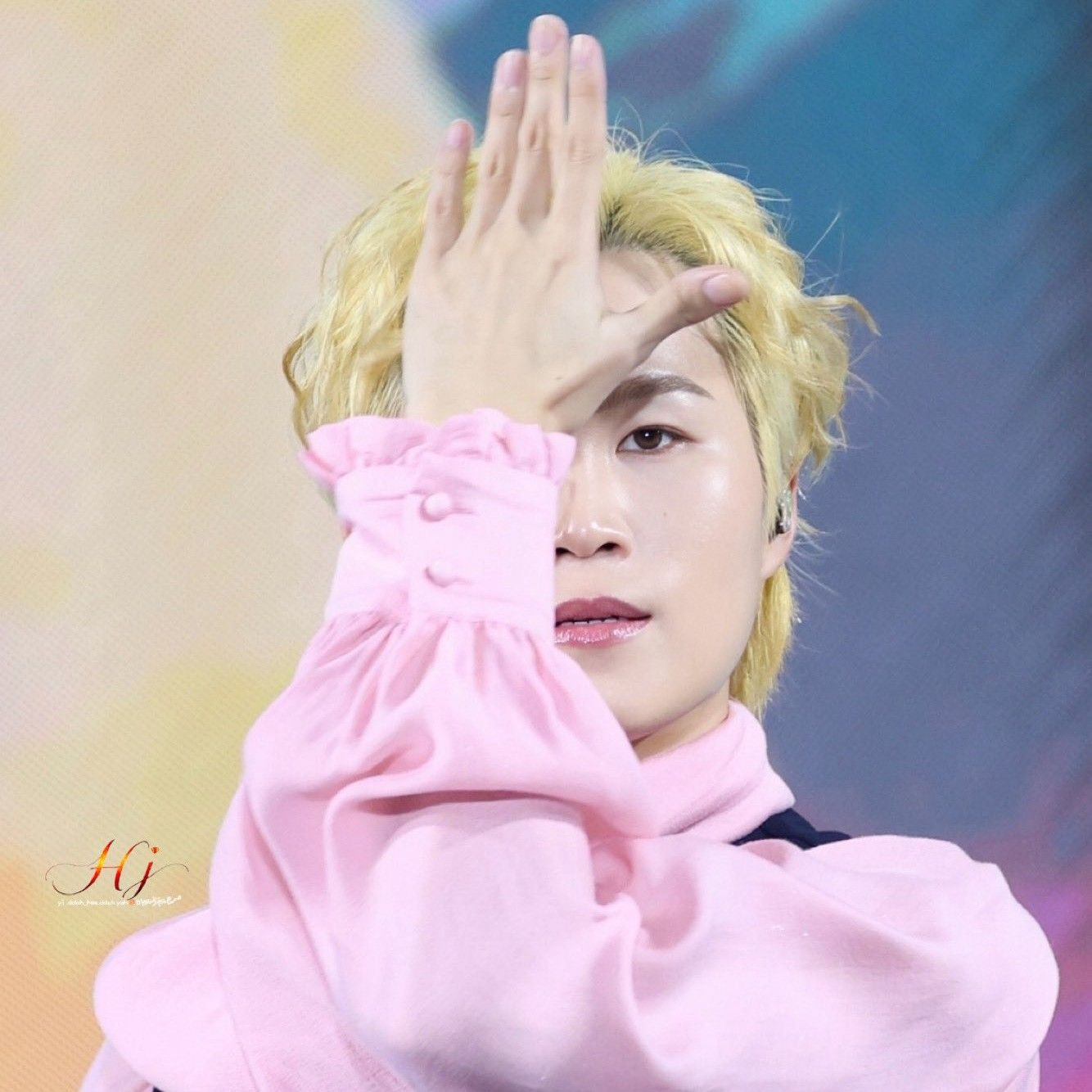 粉絲拍下的金熙栽瞬間