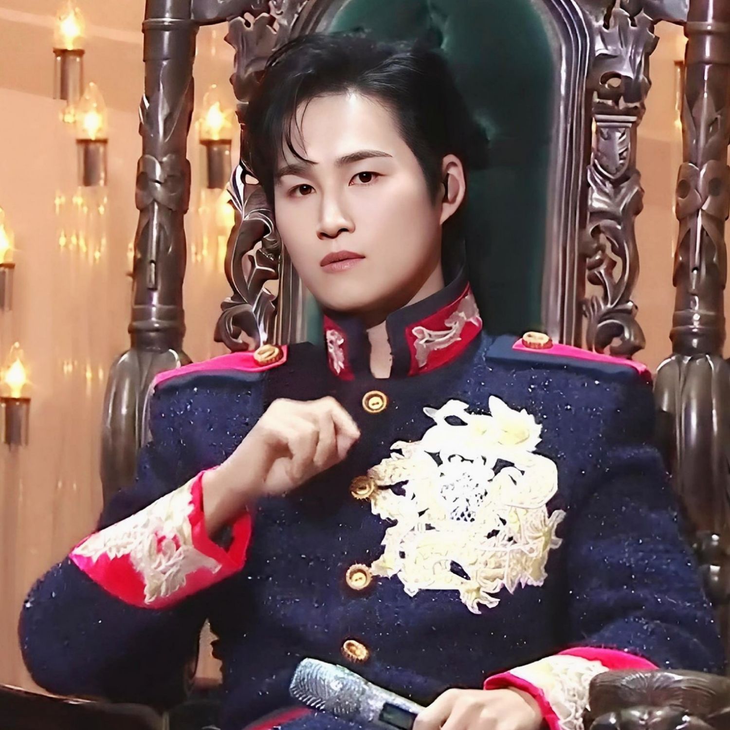 Behind-the-scenes cut of Kim Heejae