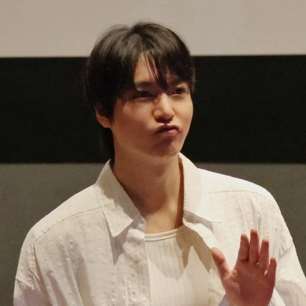 Behind-the-scenes cut of Lee Minho