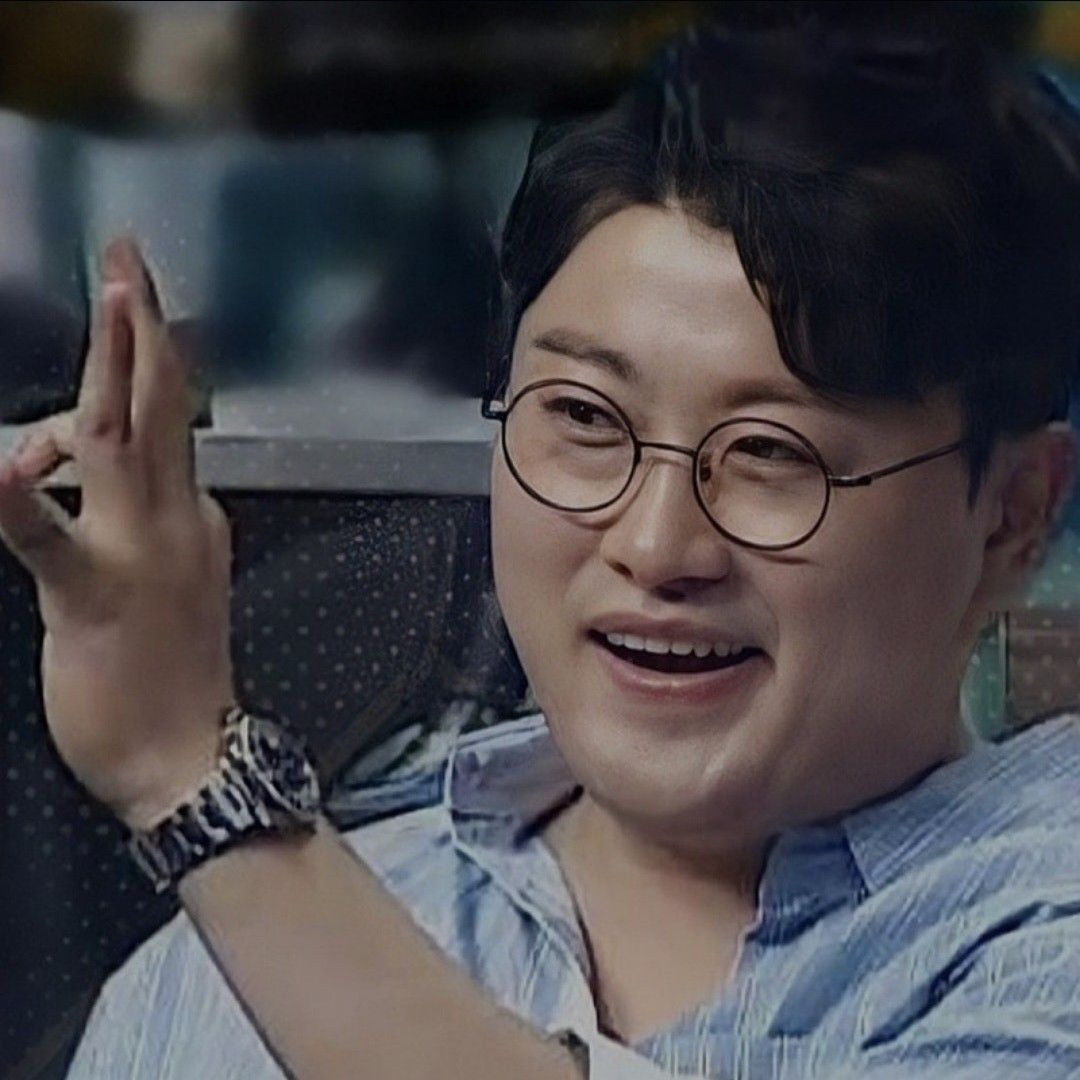 キム・ホジュンのビハインドカット