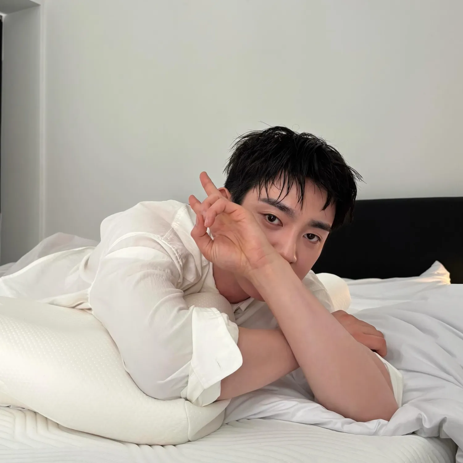 Cuplikan di balik layar dari Park Jinyoung