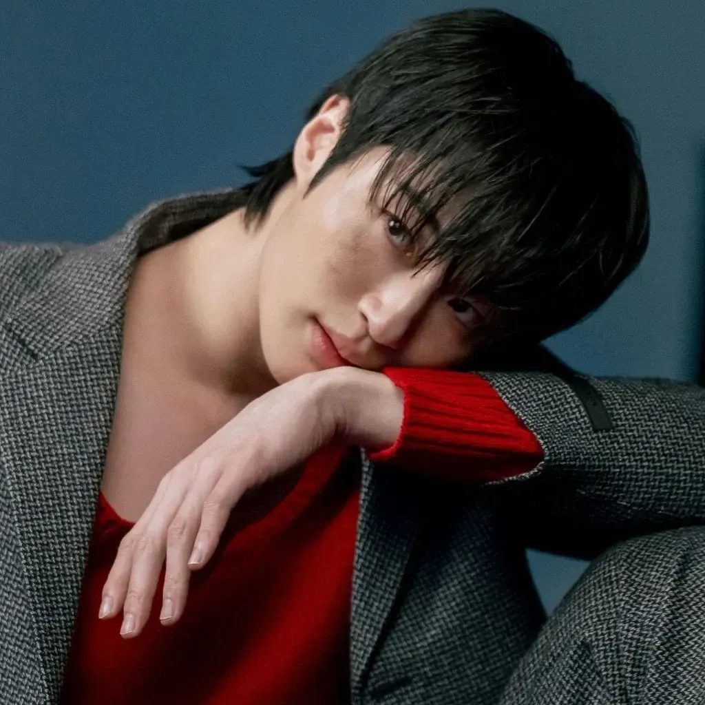 Recent activity shot of Byeon Wooseok