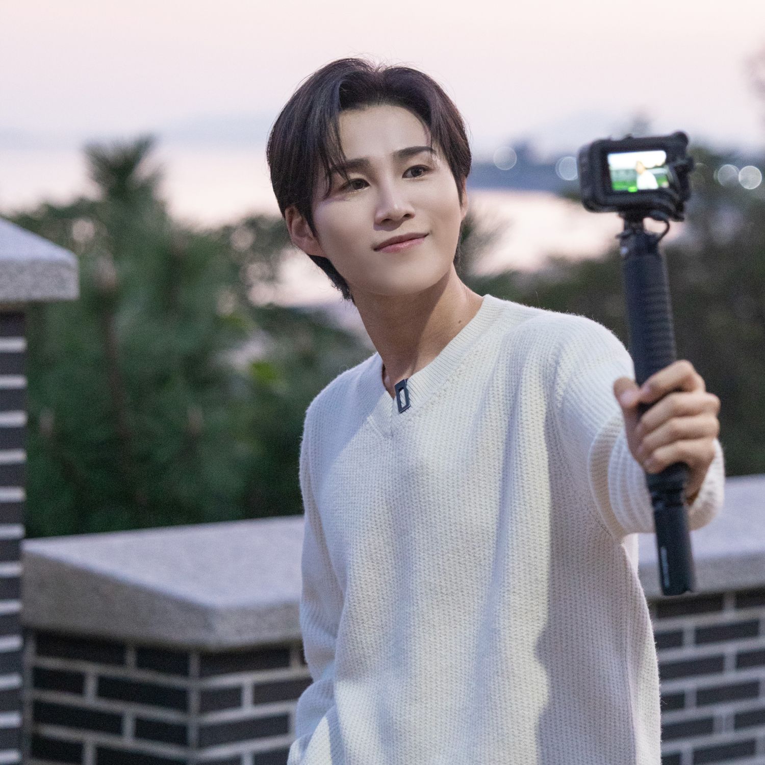 金熙栽的最新照片