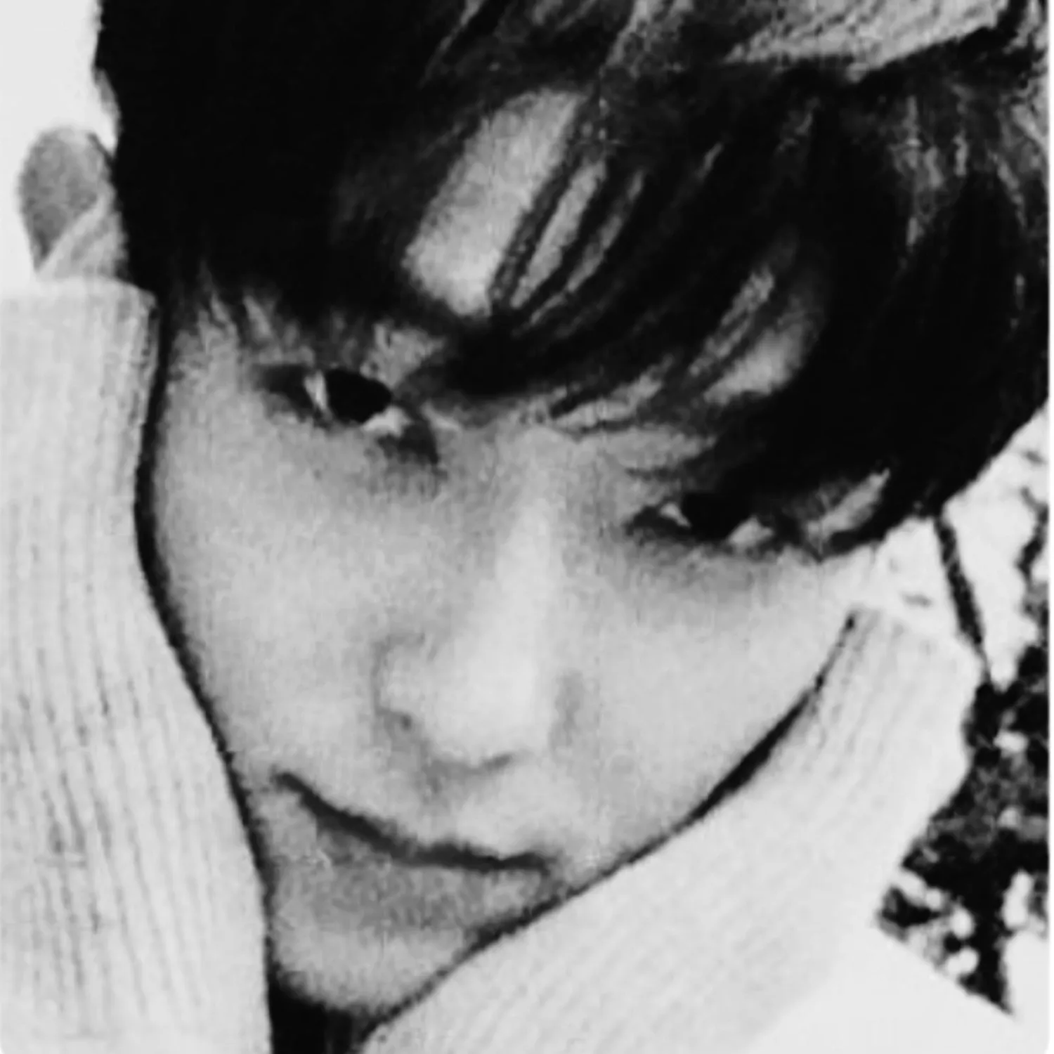 Behind-the-scenes cut of Lee Joongi