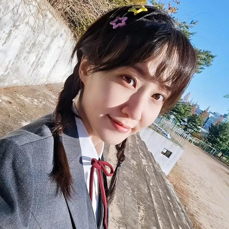 Recent activity shot of Park Eunbin