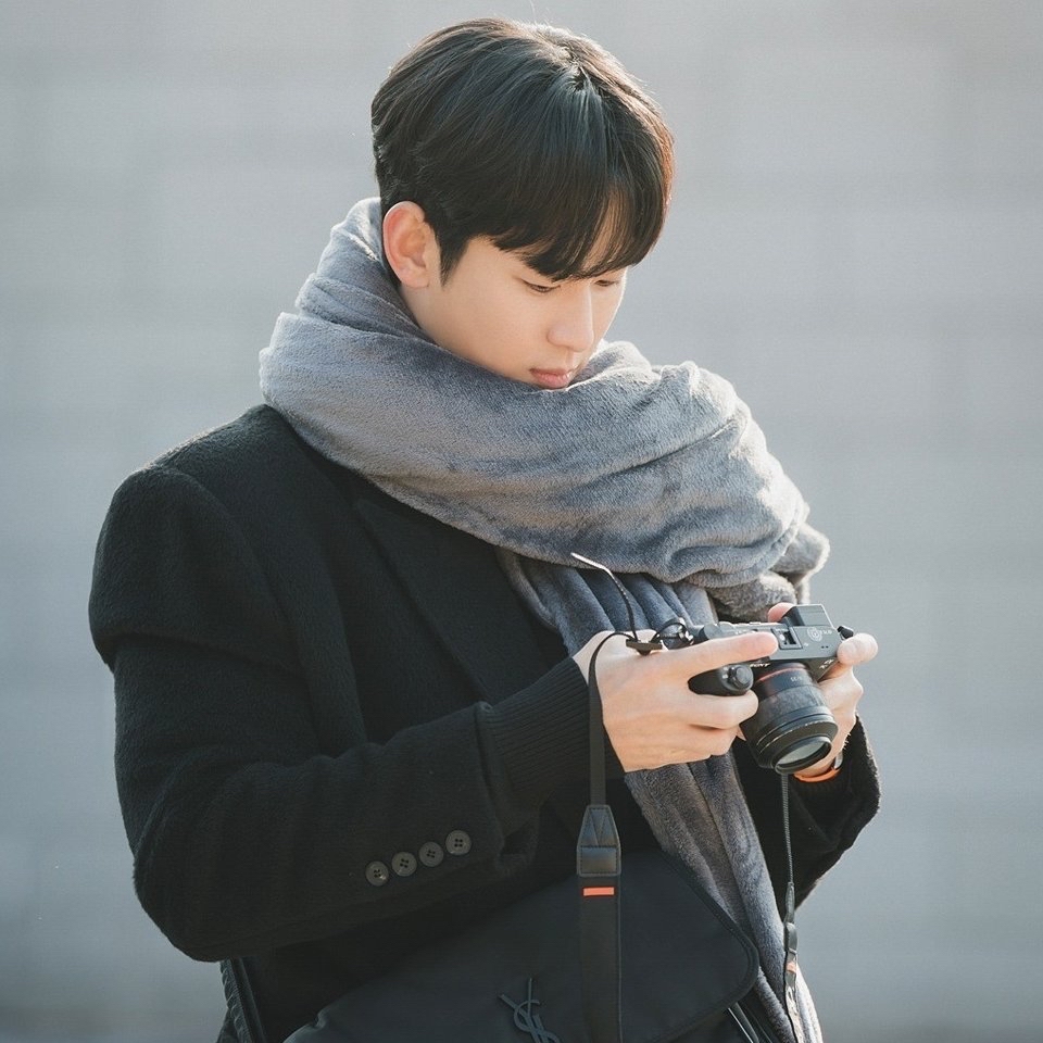 Latest photo of Kim Soohyun