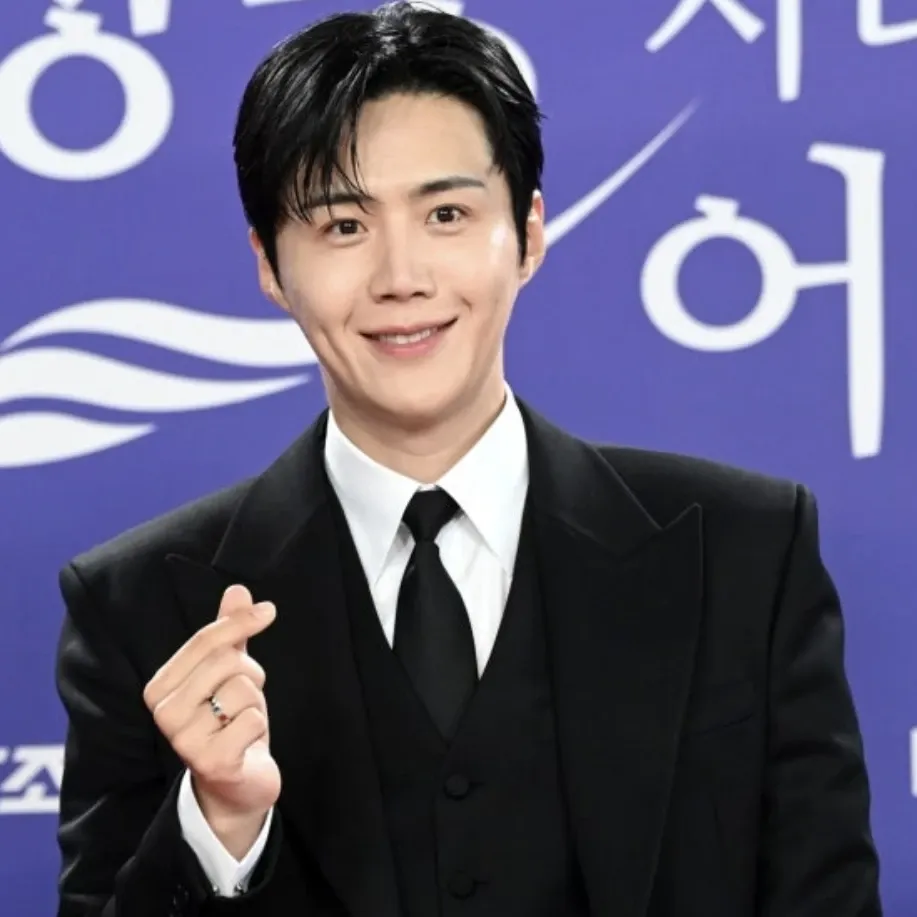 김선호 최근 활동샷