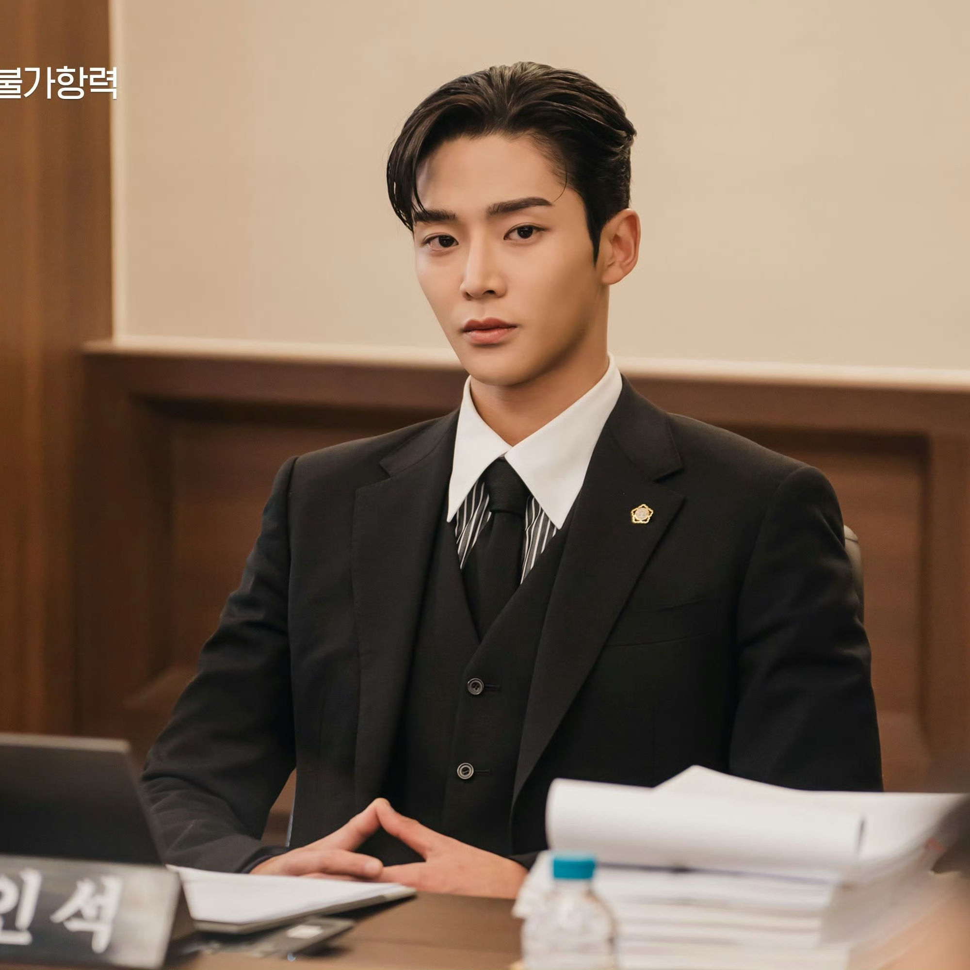 Cuplikan di balik layar dari Rowoon