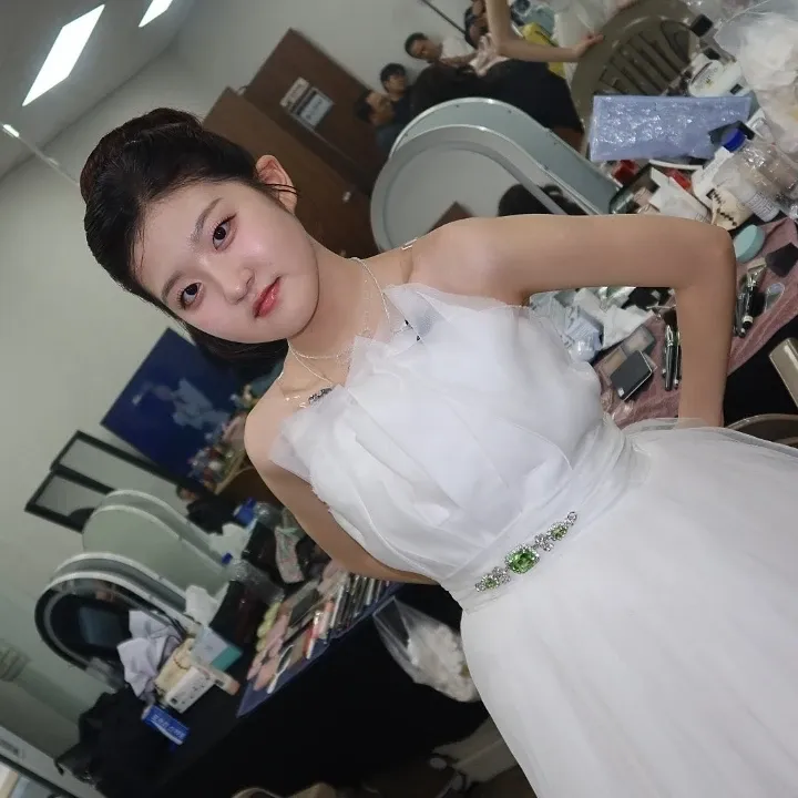 Recent activity shot of Yoon Yoonseo