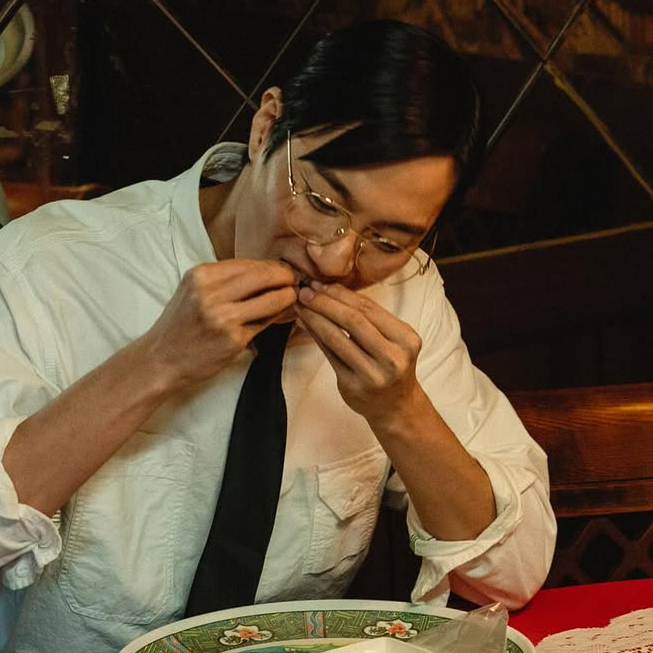 Recent activity shot of Lee Hongnae