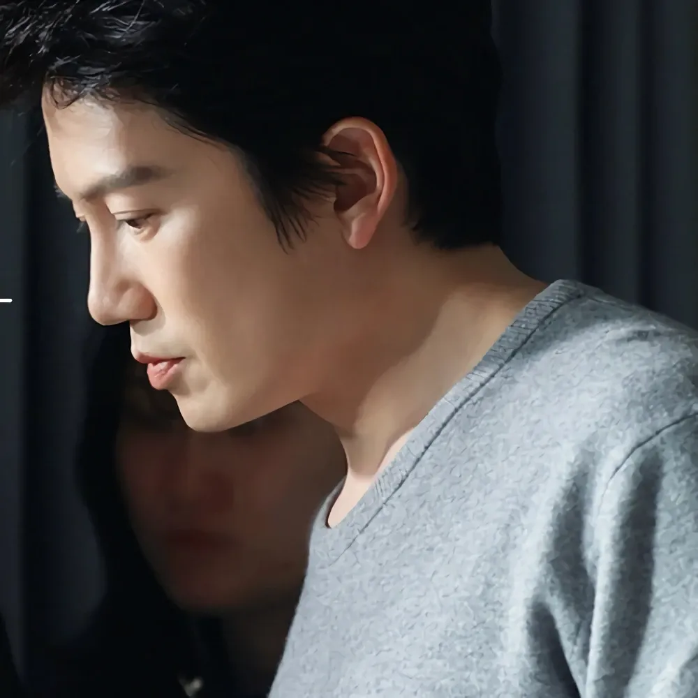 A moment captured by a fan of Ji Sung