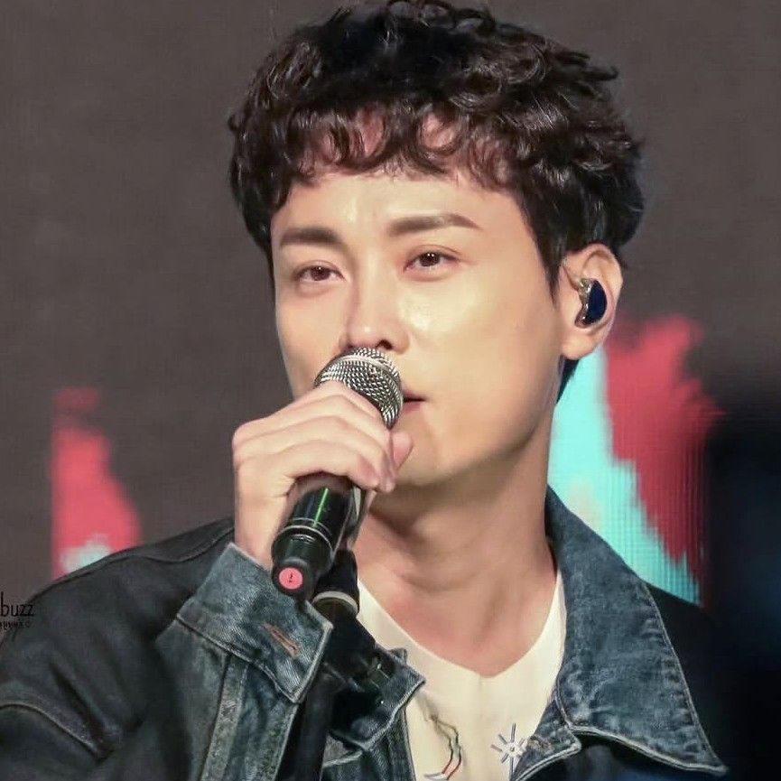 Latest photo of Min Kyunghoon