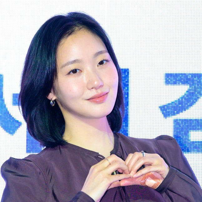 김고은 최근 활동샷