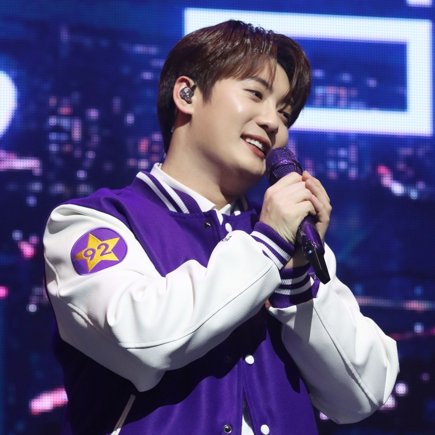 Latest photo of Son Binah