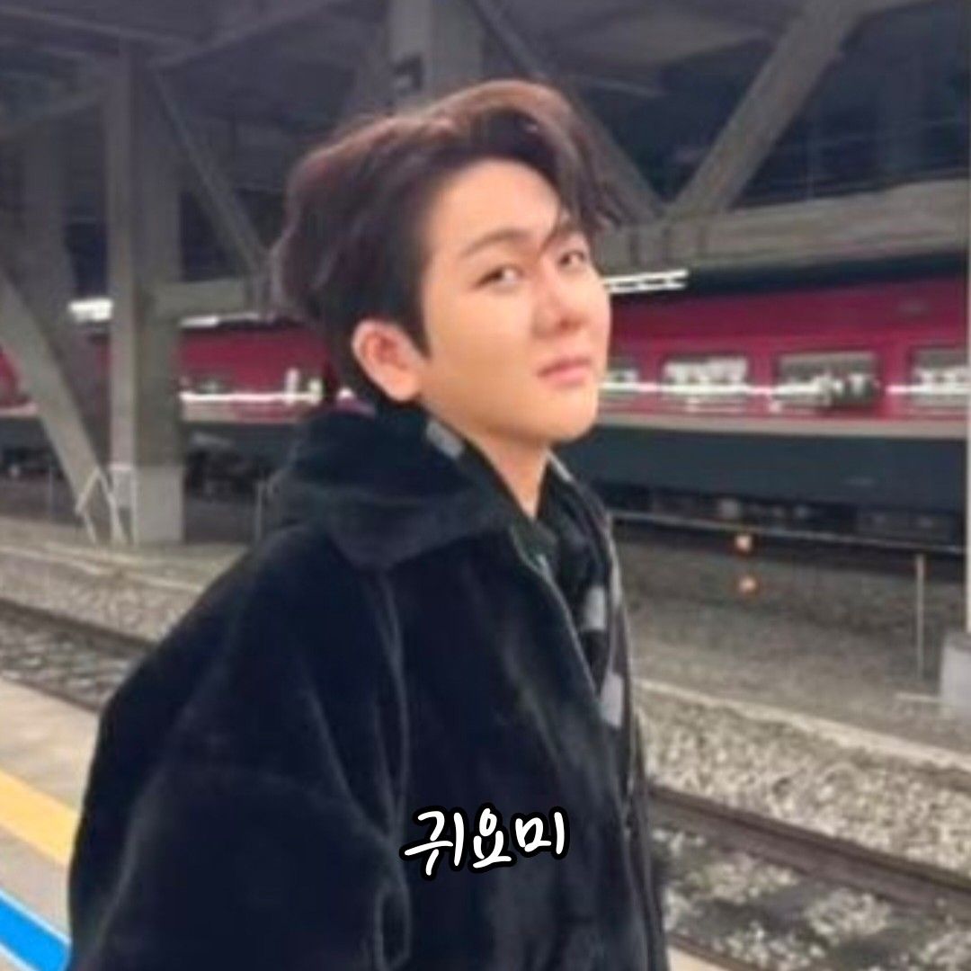 A moment captured by a fan of Kim Soochan