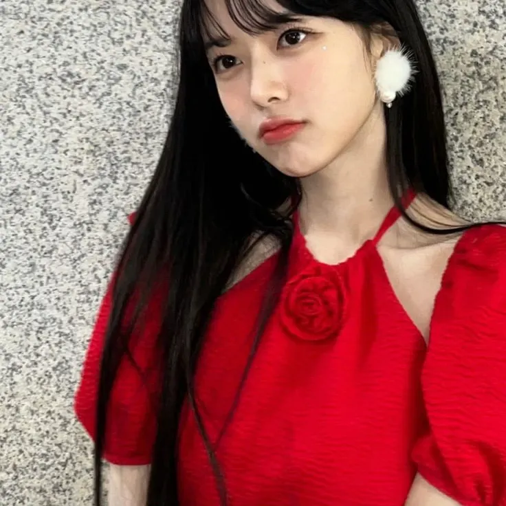 Latest photo of Roh Jeongeui