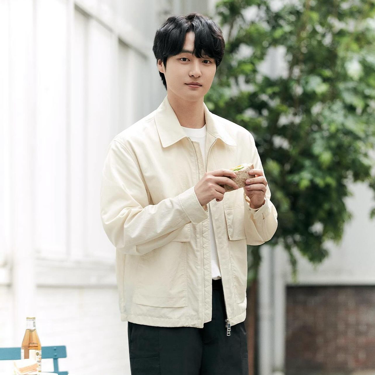 Recent activity shot of Yang Sejong
