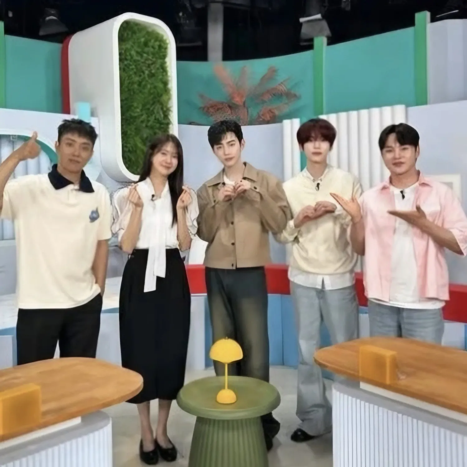 박서진 최근 활동샷