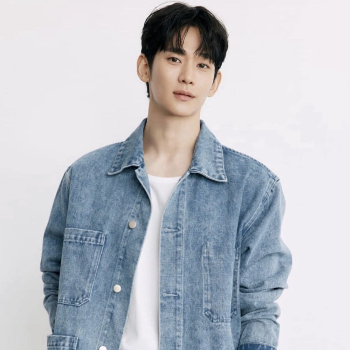 A moment captured by a fan of Kim Soohyun
