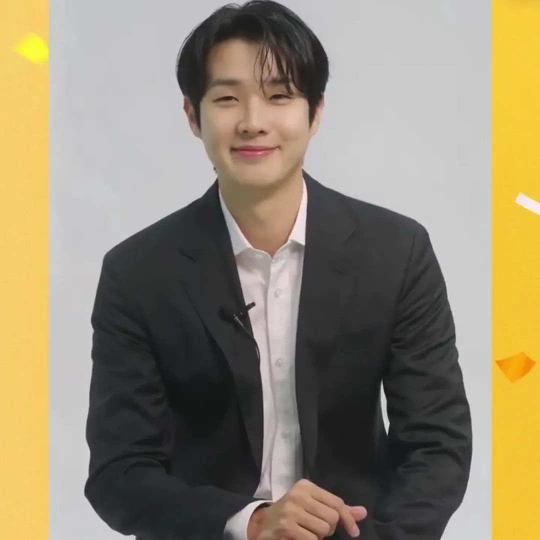 Recent activity shot of Choi Wooshik
