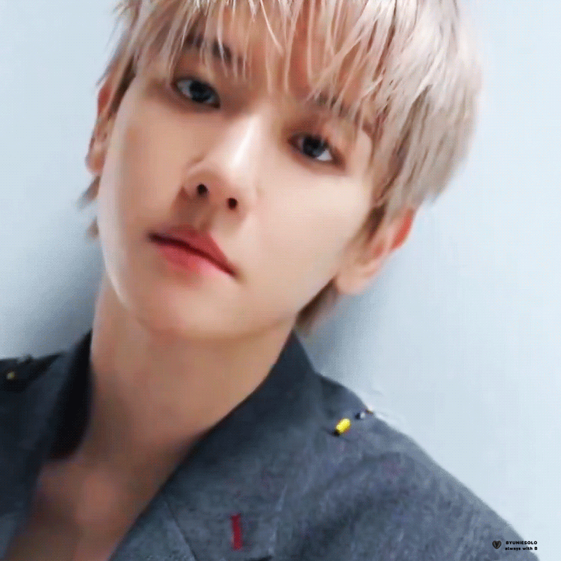 Recent activity shot of Baekhyun