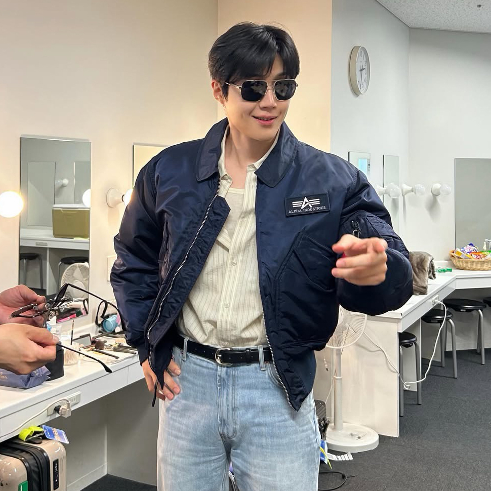 A moment captured by a fan of Kim Seonho