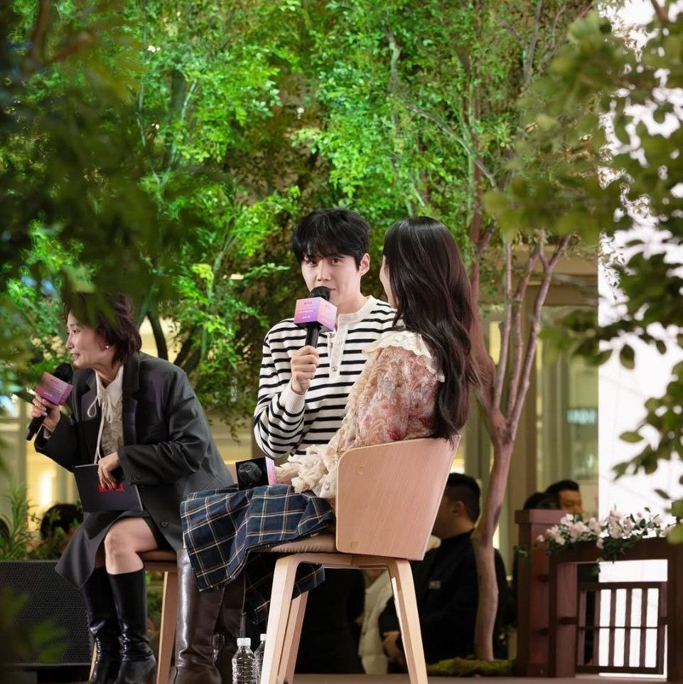 김선호 최근 활동샷