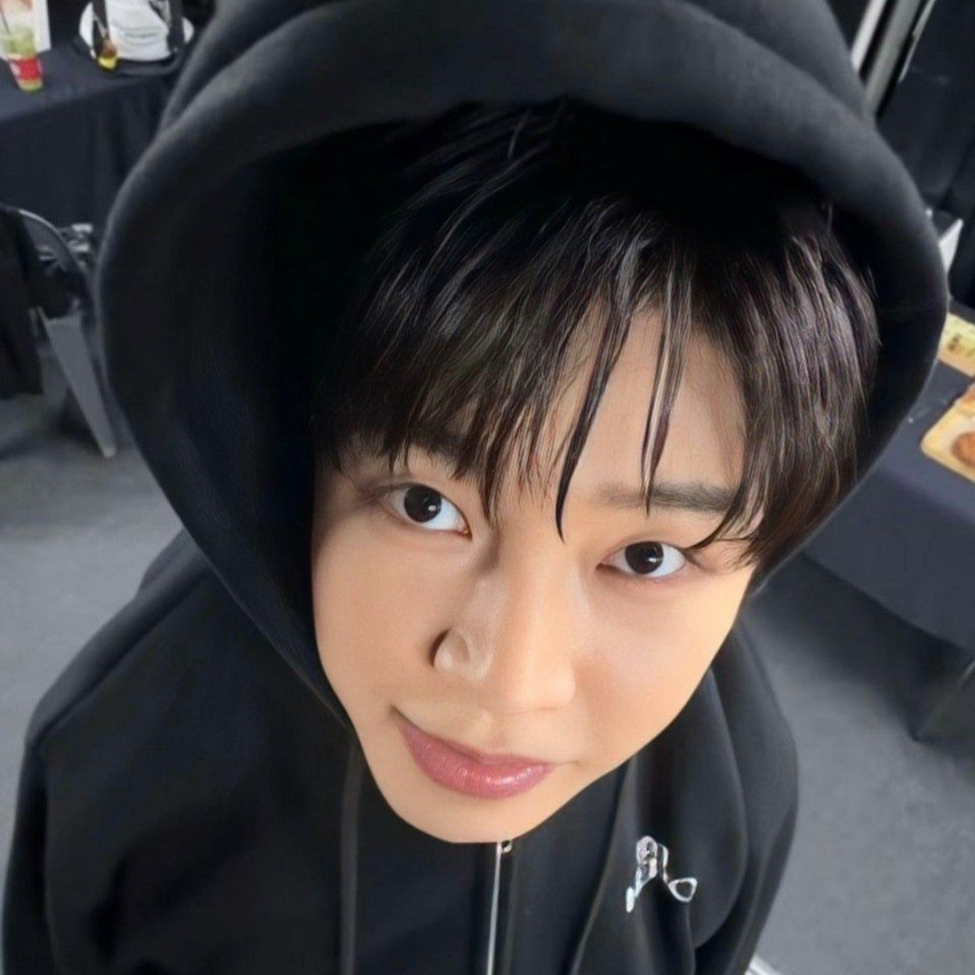 Recent activity shot of Lim Youngwoong