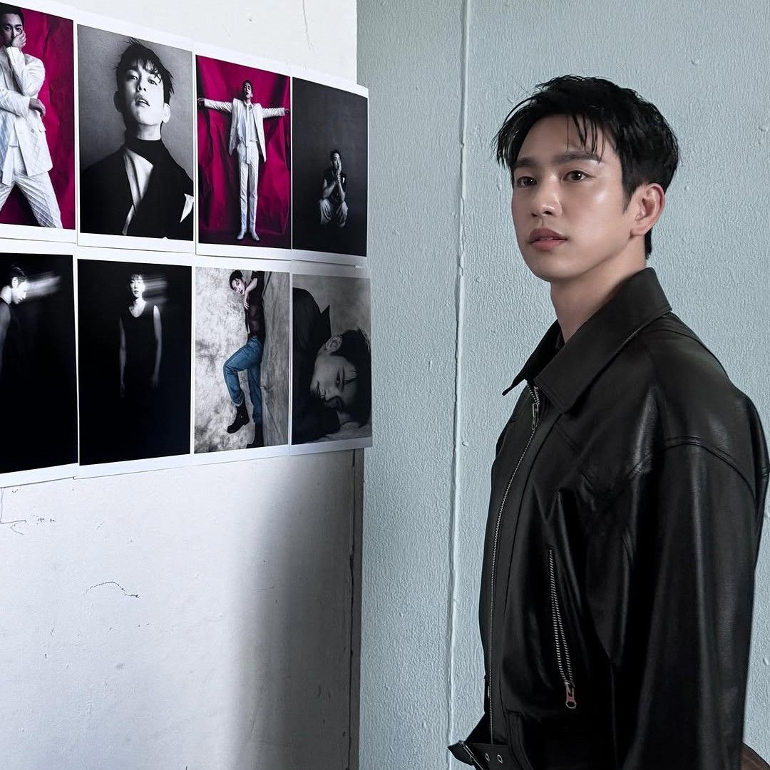 Cuplikan di balik layar dari Park Jinyoung