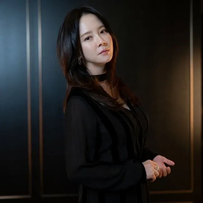Cuplikan di balik layar dari Song Jihyo
